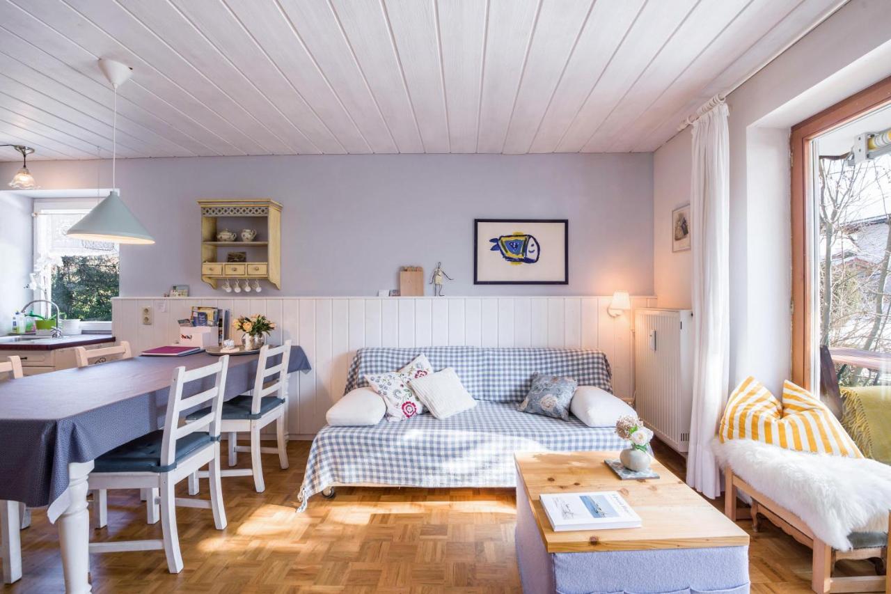 Chiemgau Idyll Apartment แบร์เกน ภายนอก รูปภาพ